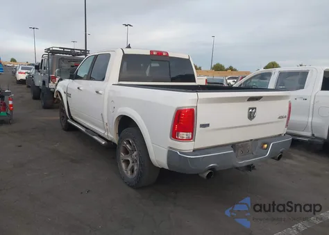 2016 Ram 1500 Laramie z USA, uszkodzony, nr VIN 1C6RR7NT7GS416884